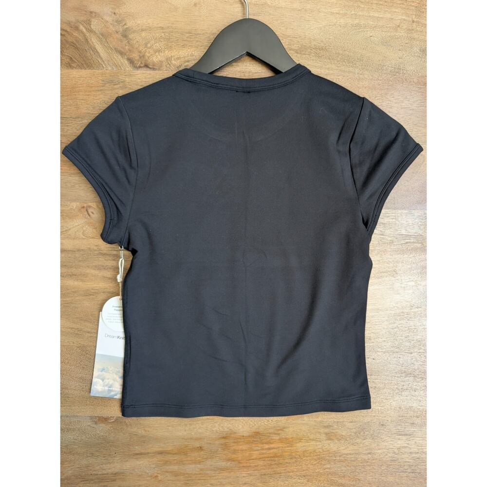 NWT Vuori Halo Baby Tee Shirt Womens S Black Solid Crop Short Sleeve Performance - Picture 2 of 4